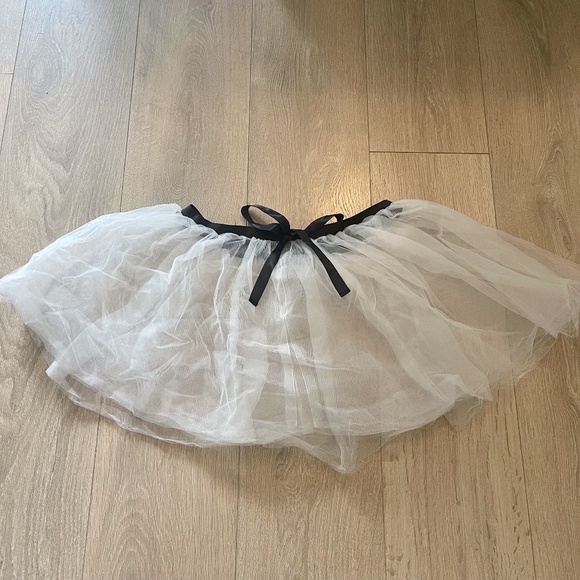 Talula Tulle Skirt - Picture 1 of 4